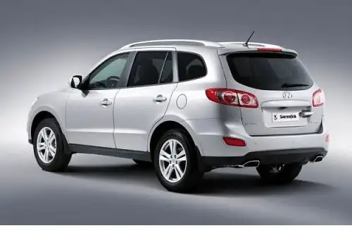 LÝ DO NGƯỜI VIỆT NÊN THUÊ XE DU LỊCH THAY VÌ MUA?